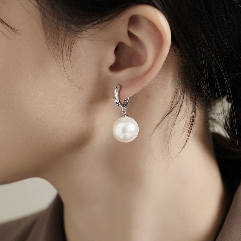 Korean Style Fashionable Car Flower Pearl Earrings, Feminine and Versatile Car Flower Earrings, Personalized High-Quality Ear Buckle Ear Jewelry - image 4
