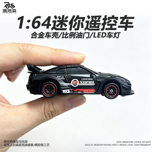 Mini desktop drift remote control car for children 1:64 alloy toy racing car four-wheel drive sports car model for boys - image 1