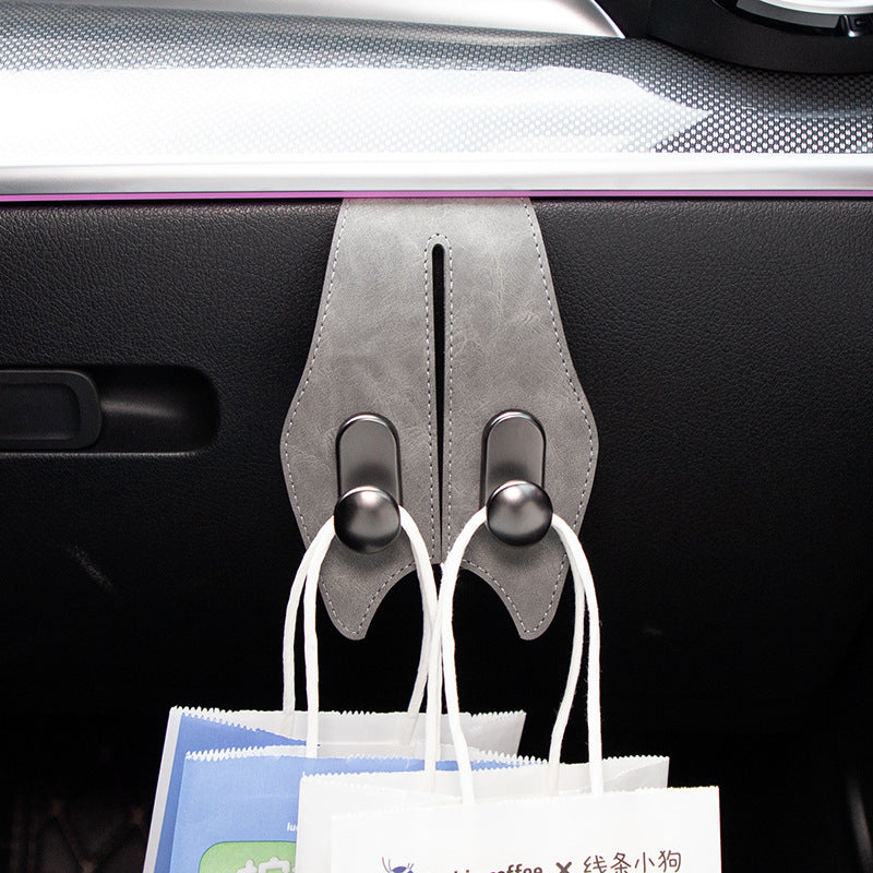 Cross-border car co-pilot glove box car front car can be hidden hook car storage takeaway - image 3