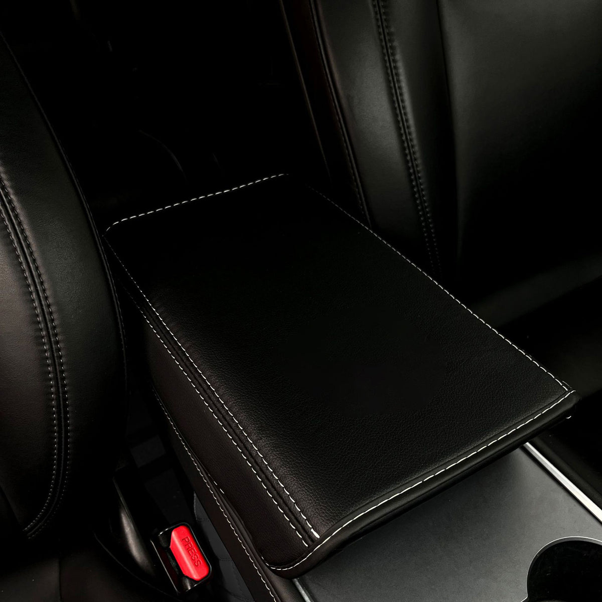 Suitable for Tesla Huanxin Amazon leather car central Model3/y armrest box protective cover armrest pad - image 4